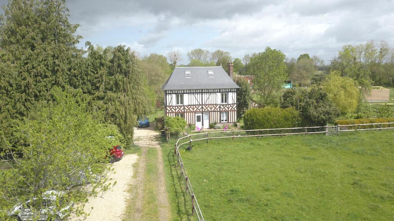 Gite Chez Loupi Epaignes Luaran gambar