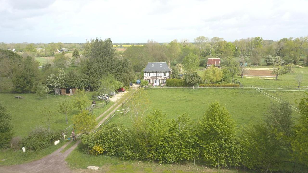 Gite Chez Loupi Epaignes Luaran gambar